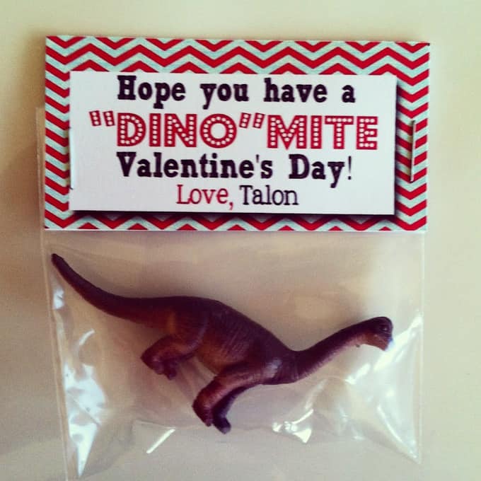 Idées de cartes de la Saint-Valentin avec dinosaure jouet pour enfants